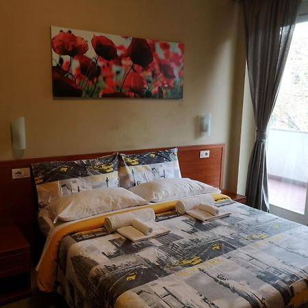 Smart Trastevere Рим Экстерьер фото